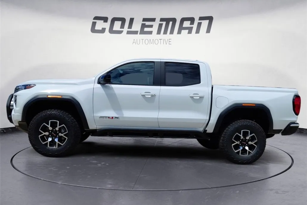2025 Gmc Canyon AT4 photo 1