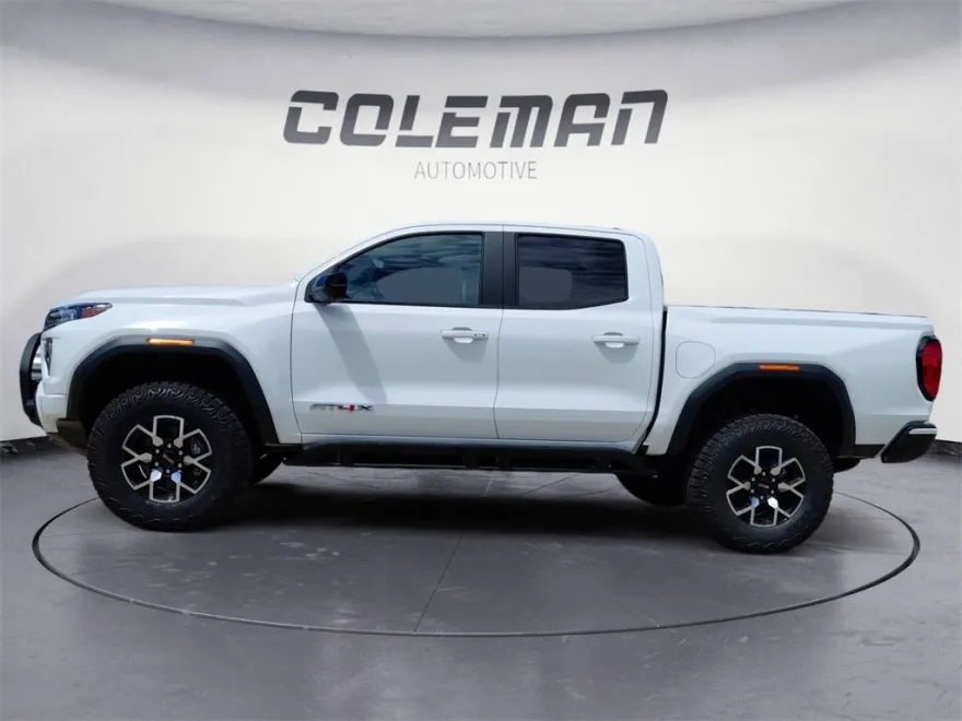 2025 Gmc Canyon AT4 photo 1