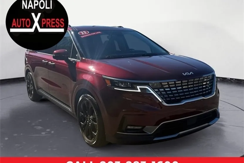 2023 Kia Carnival SX Prestige photo 1