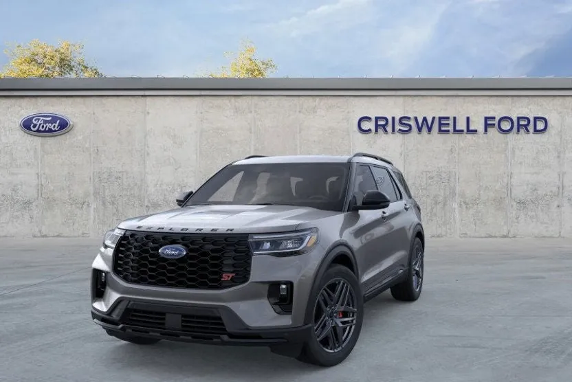 2025 Ford Explorer ST photo 1