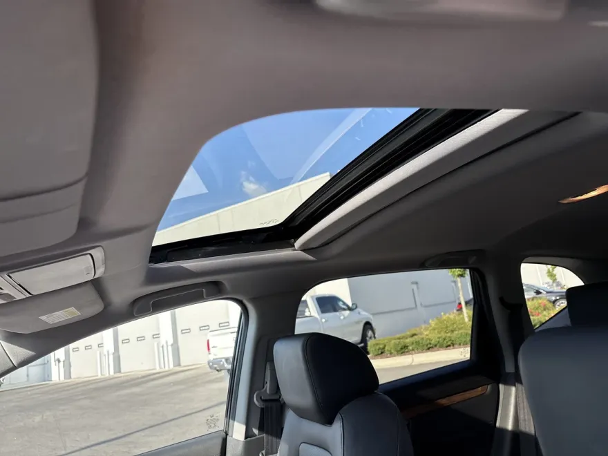 2019 Honda CR-V EX-L photo 1