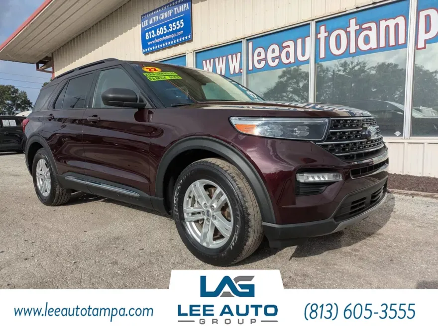 2022 Ford Explorer XLT photo 1