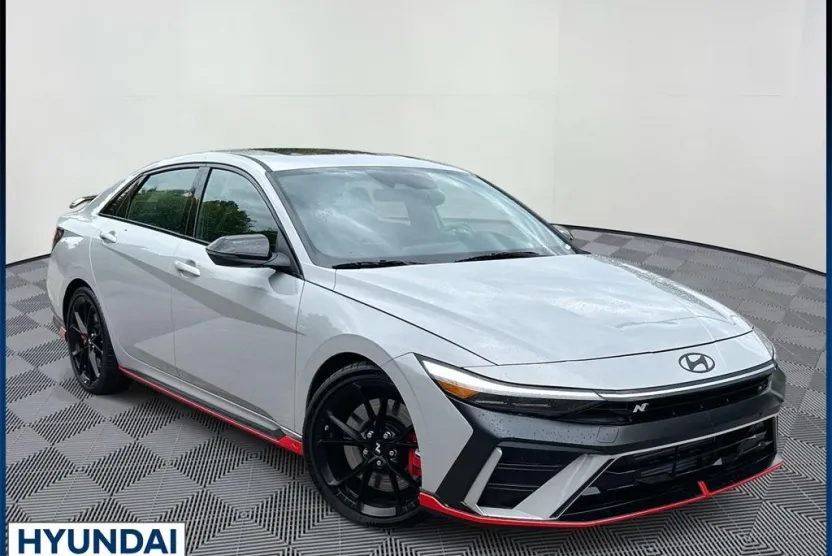 2025 Hyundai Elantra N photo 1