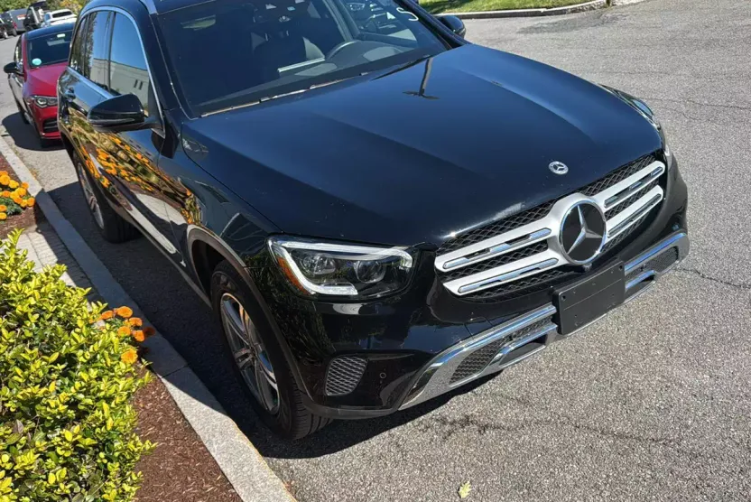 2022 Mercedes Benz GLC 300 4MATIC photo 1