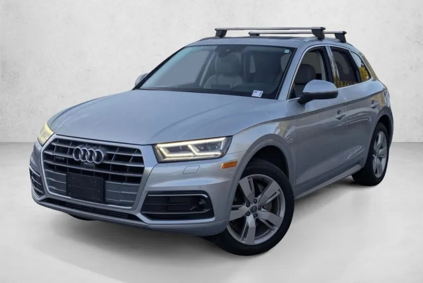 2019 Audi Q5 Prestige 45 TFSI Premium photo 1