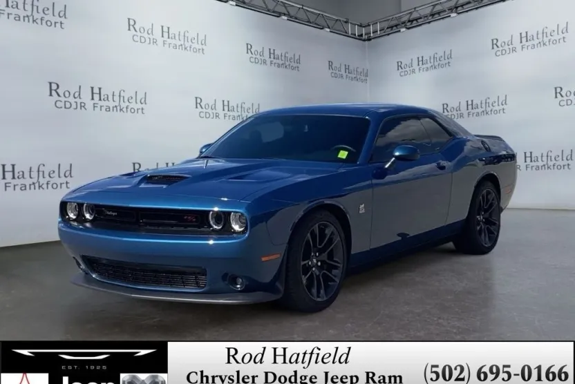 2022 Dodge Challenger R/T Scat Pack photo 1
