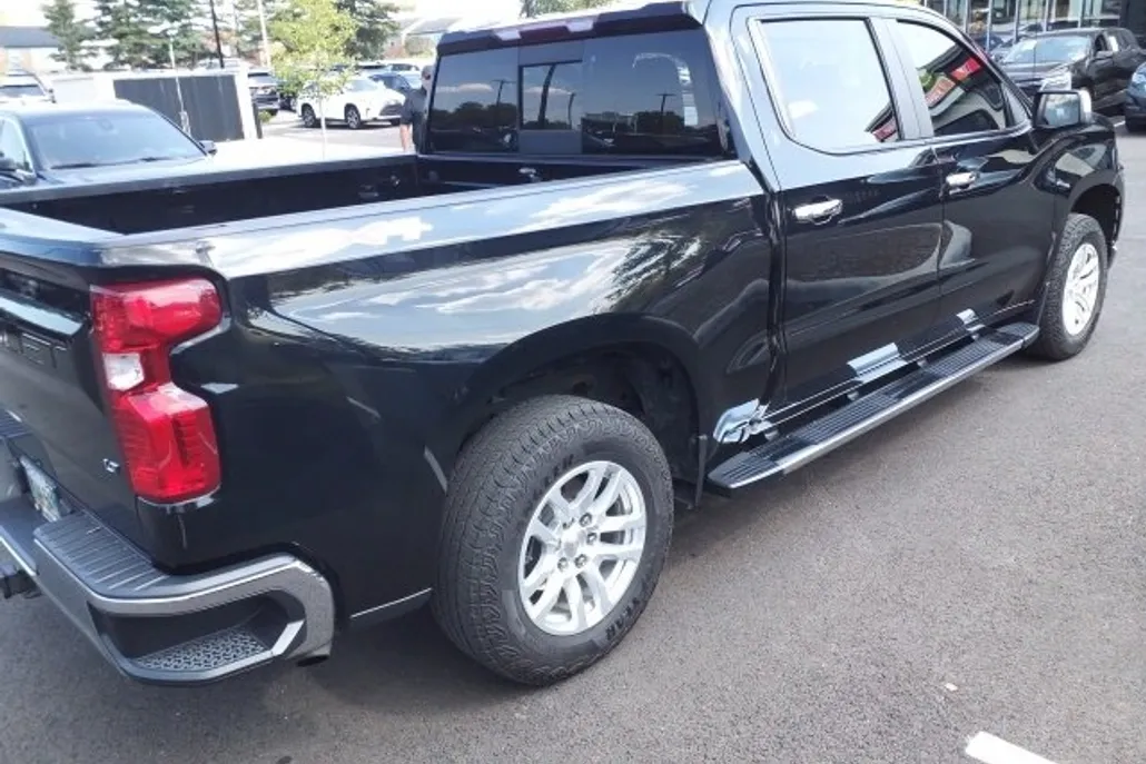 2020 Chevrolet Silverado 1500 LT photo 1