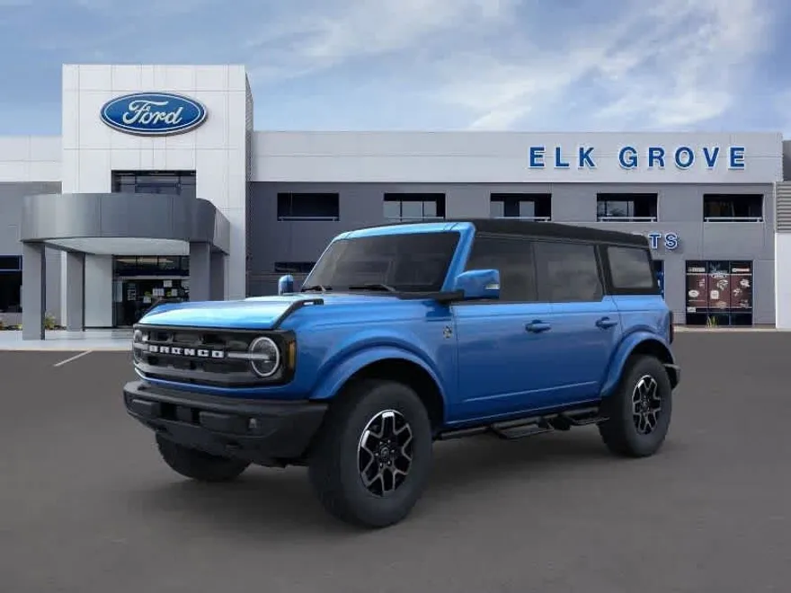 2024 Ford Bronco Outer Banks photo 1