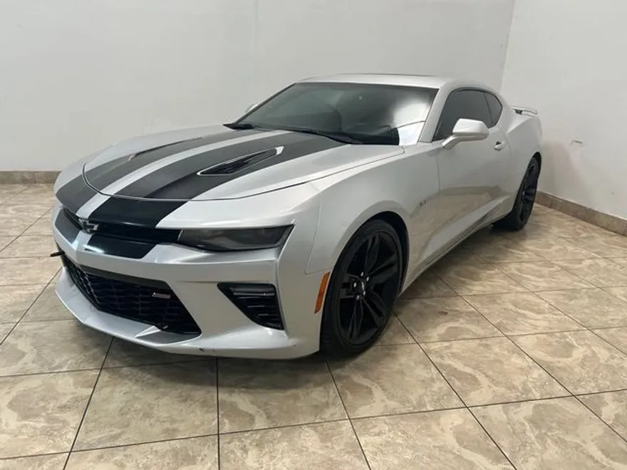 2016 Chevrolet Camaro SS photo 1