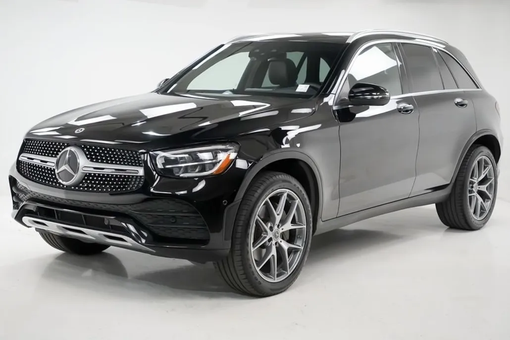 2021 Mercedes Benz GLC 300 photo 1