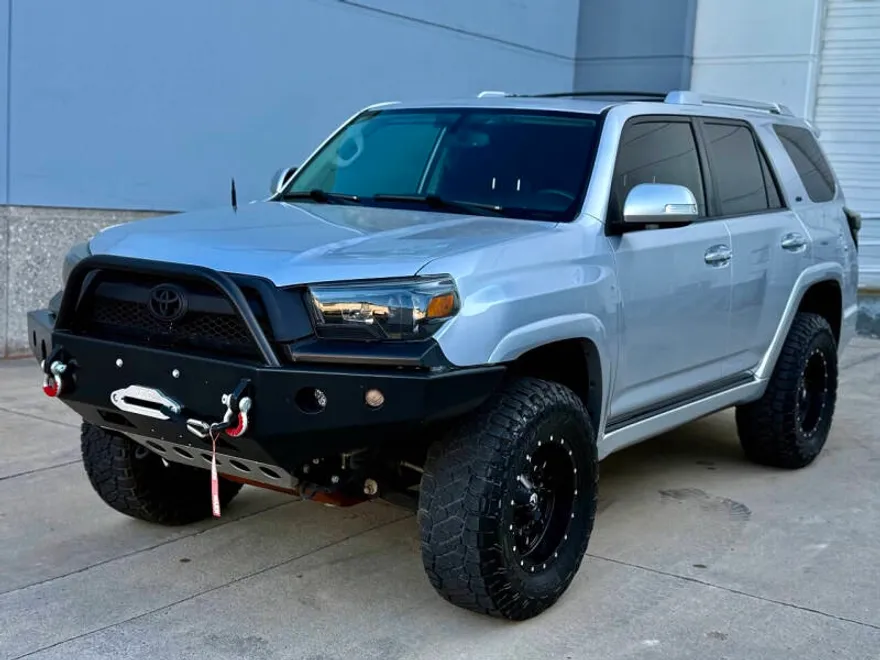 2013 Toyota 4Runner Trail photo 1