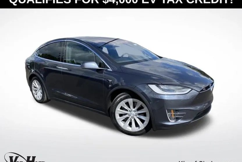 2018 Tesla Model X 75D photo 1
