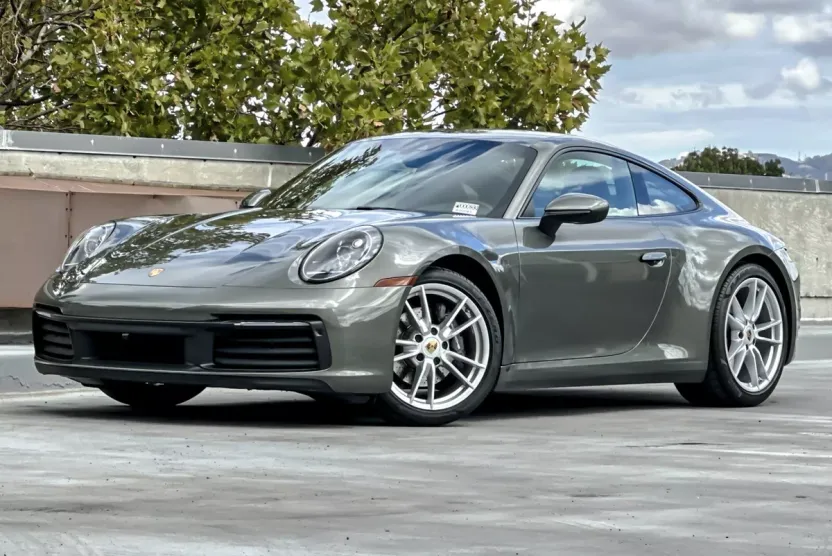 2022 Porsche 911 4 photo 1