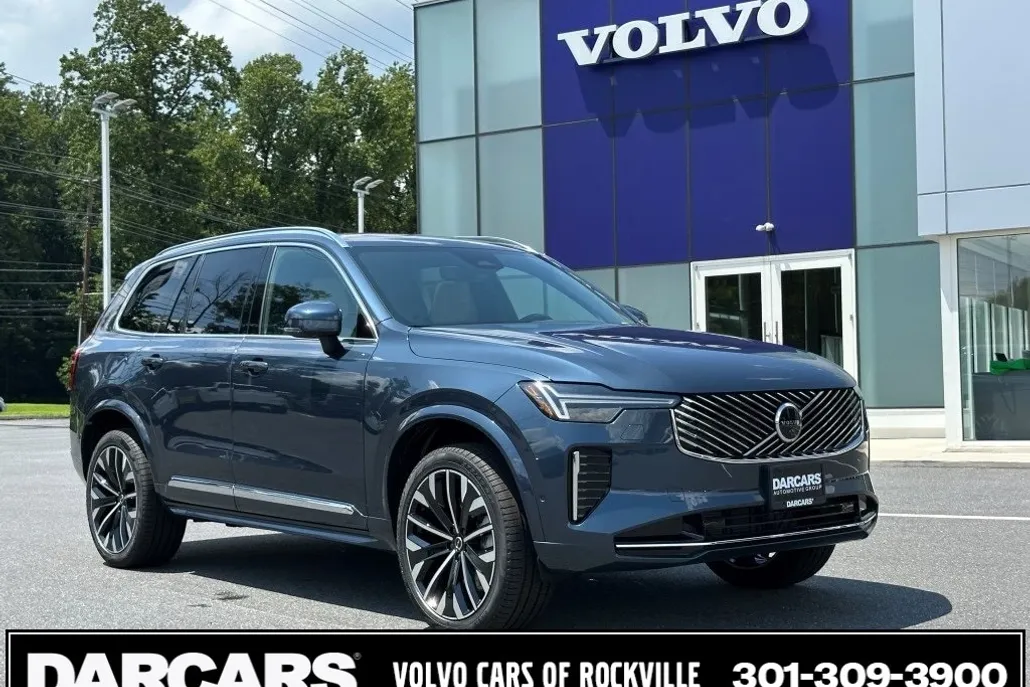 2026 Volvo XC90 Plus photo 1