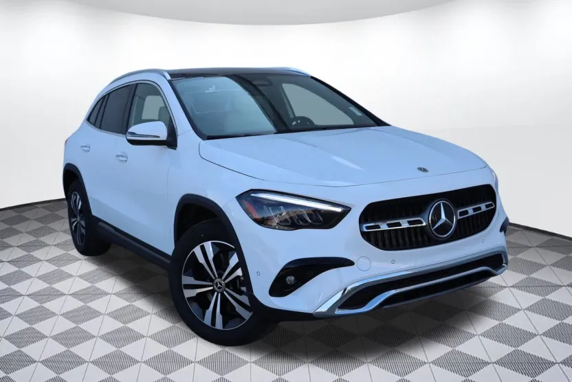 2025 Mercedes Benz GLA 250 photo 1