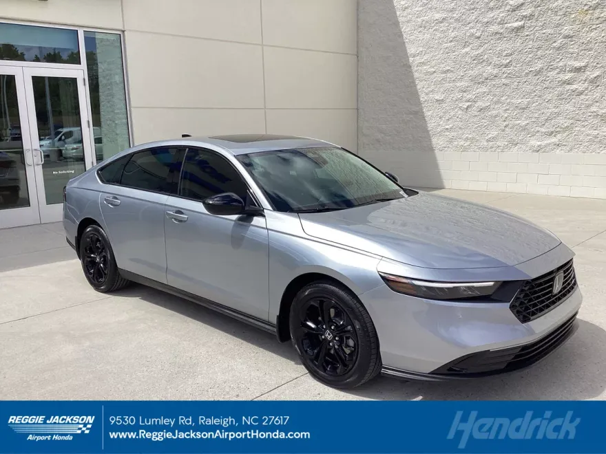2025 Honda Accord SE photo 1