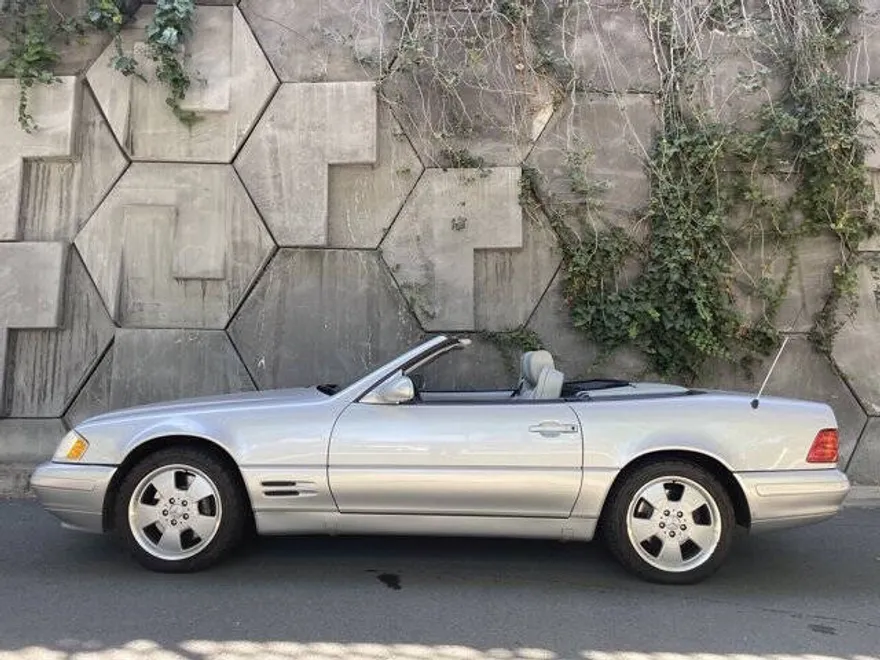 1999 Mercedes Benz SL 500 photo 1
