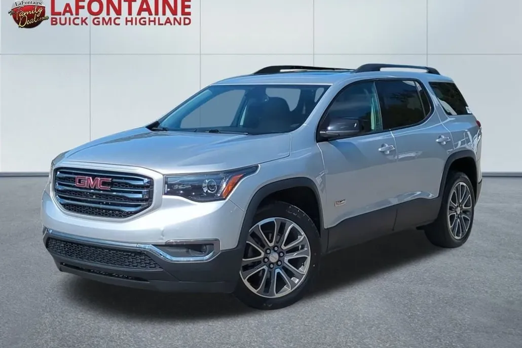 2017 Gmc Acadia SLT photo 1