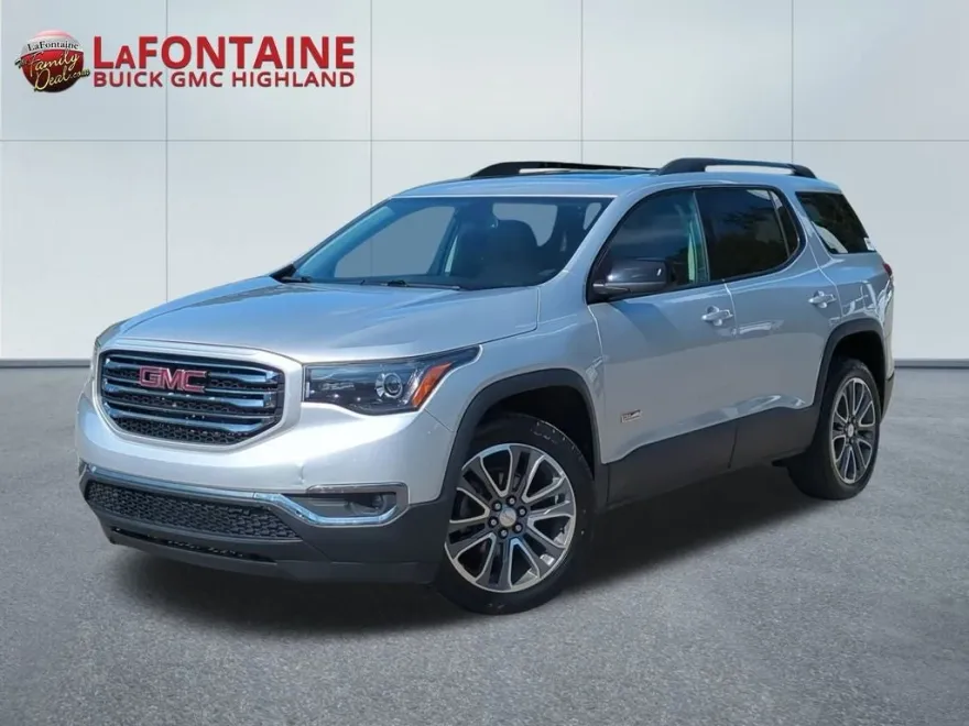 2017 Gmc Acadia SLT photo 1