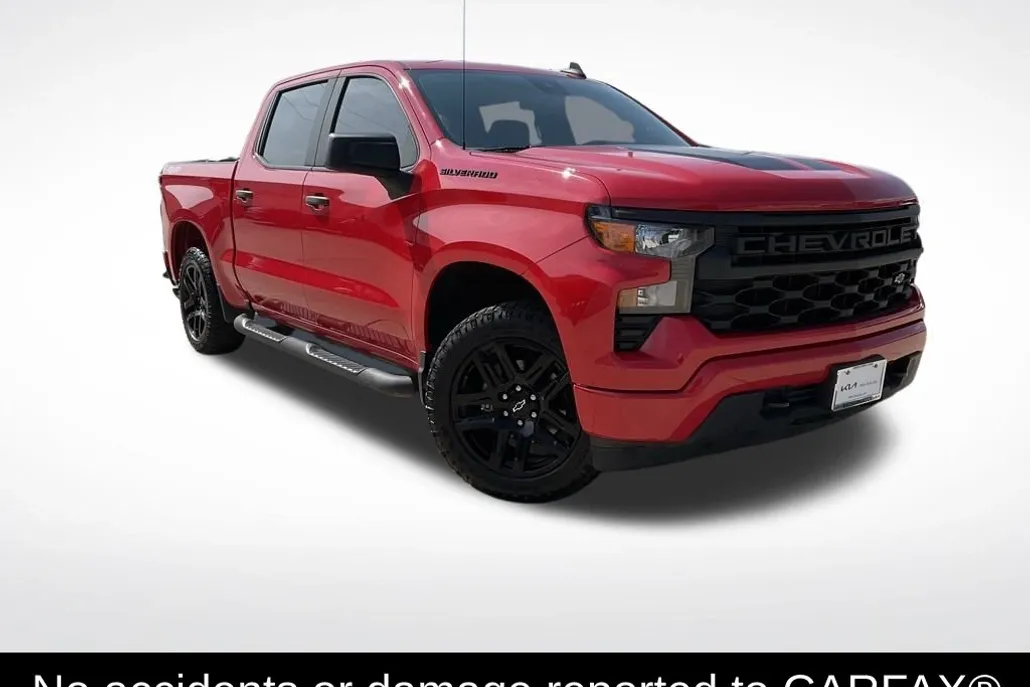 2022 Chevrolet Silverado 1500 Custom photo 1