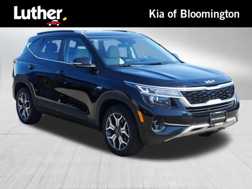 2022 Kia Seltos EX photo 1