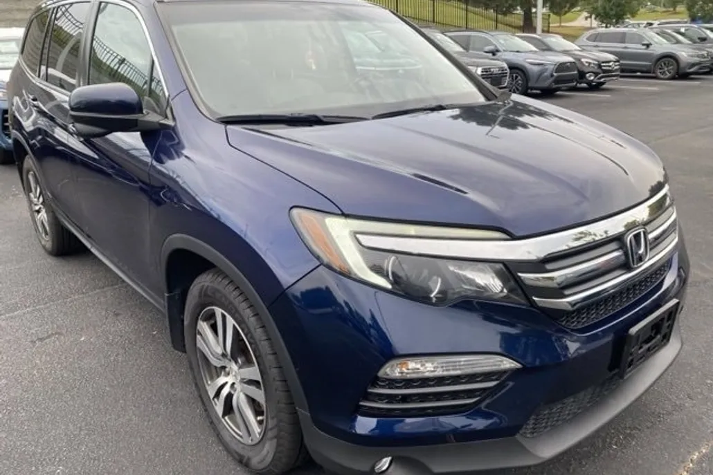 2016 Honda Pilot EX-L photo 1