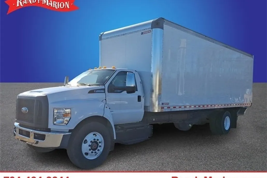 2023 Ford F-650 photo 1