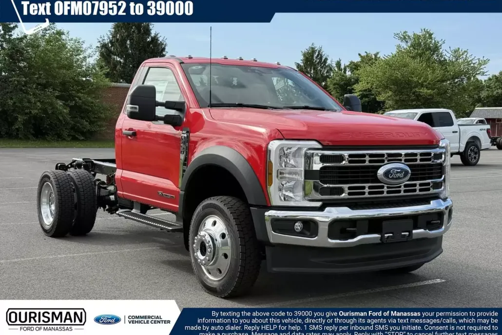 2025 Ford F-450 XLT photo 1