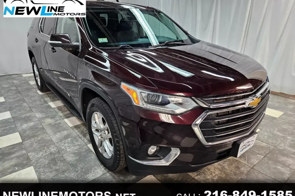 2021 Chevrolet Traverse Cloth photo 1