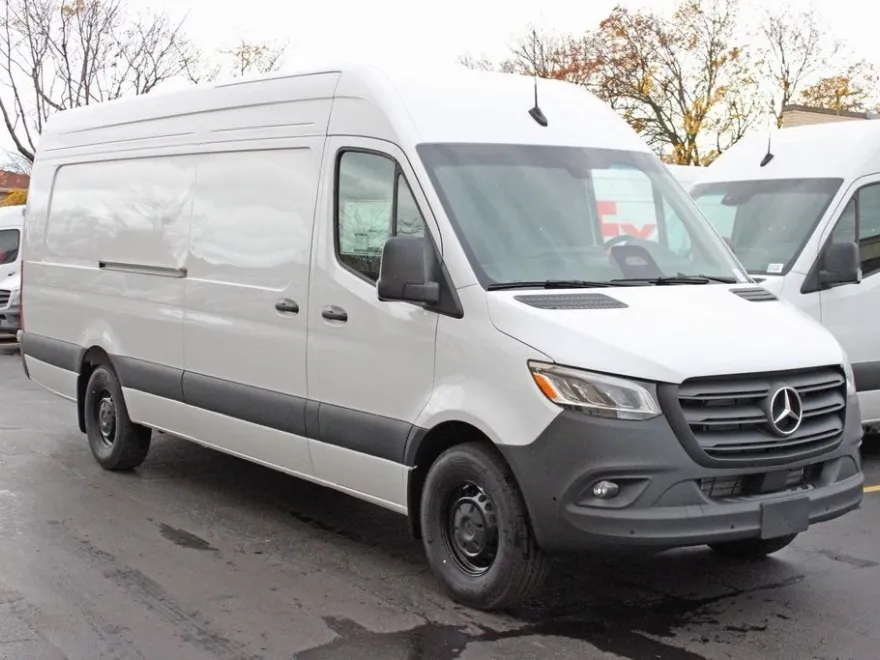 2025 Mercedes Benz Sprinter 2500 170 WB photo 1