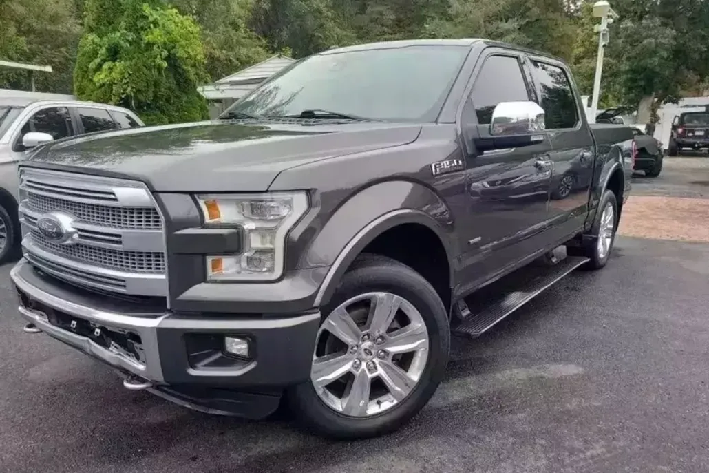 2016 Ford F-150 photo 1