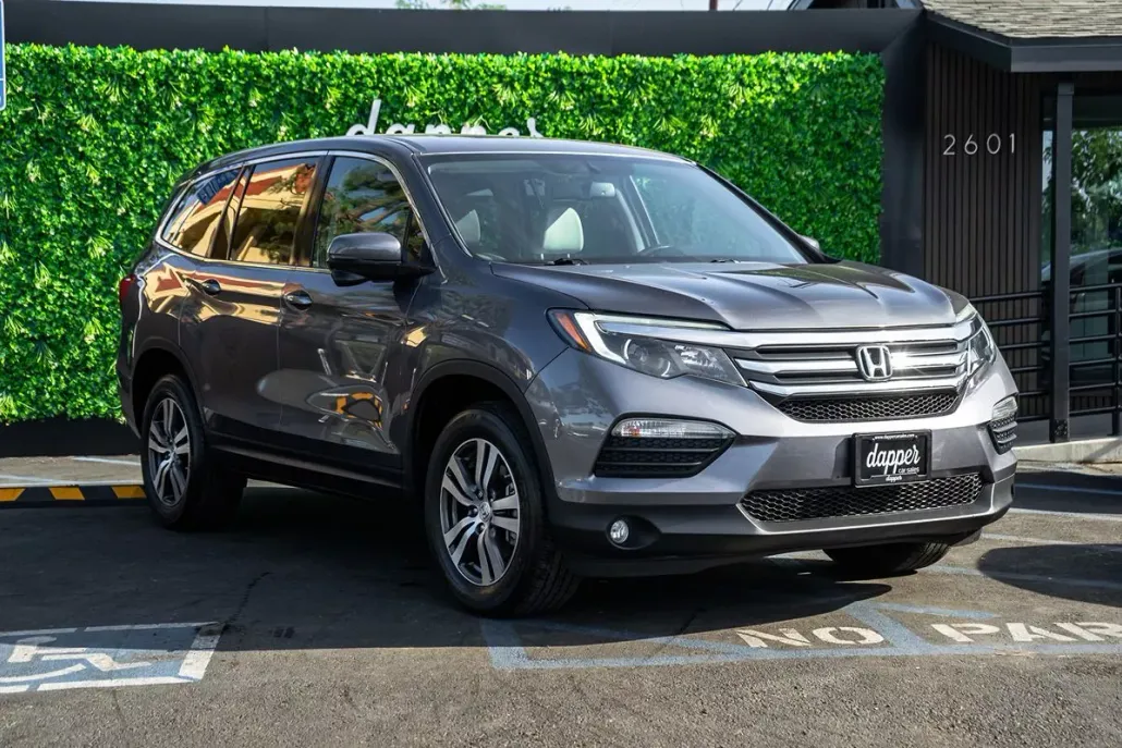 2017 Honda Pilot EX-L photo 1