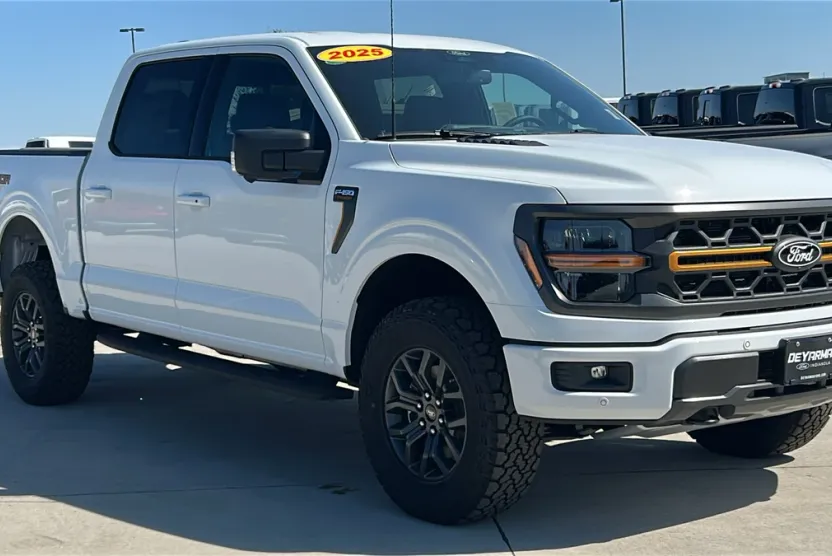 2025 Ford F-150 Tremor photo 1