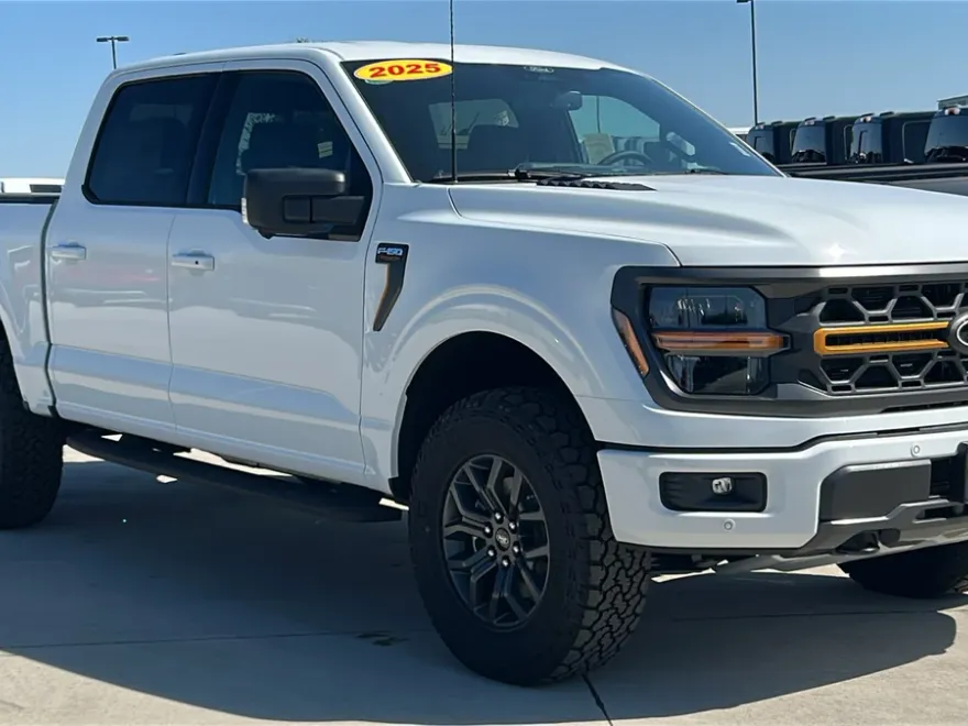2025 Ford F-150 Tremor photo 1