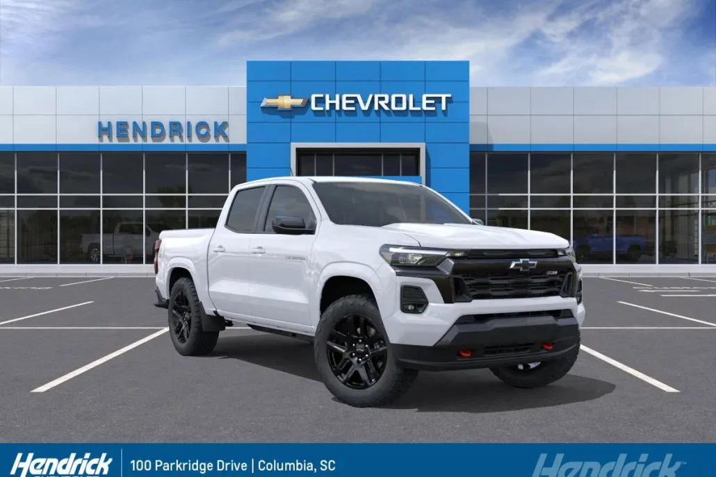 2025 Chevrolet Colorado Z71 photo 1
