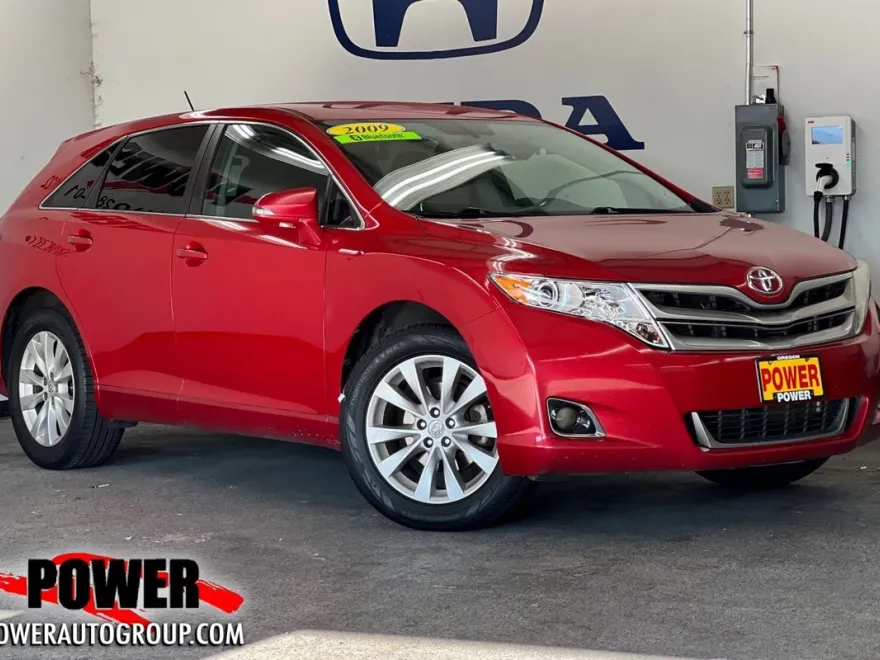 2013 Toyota Venza Base photo 1
