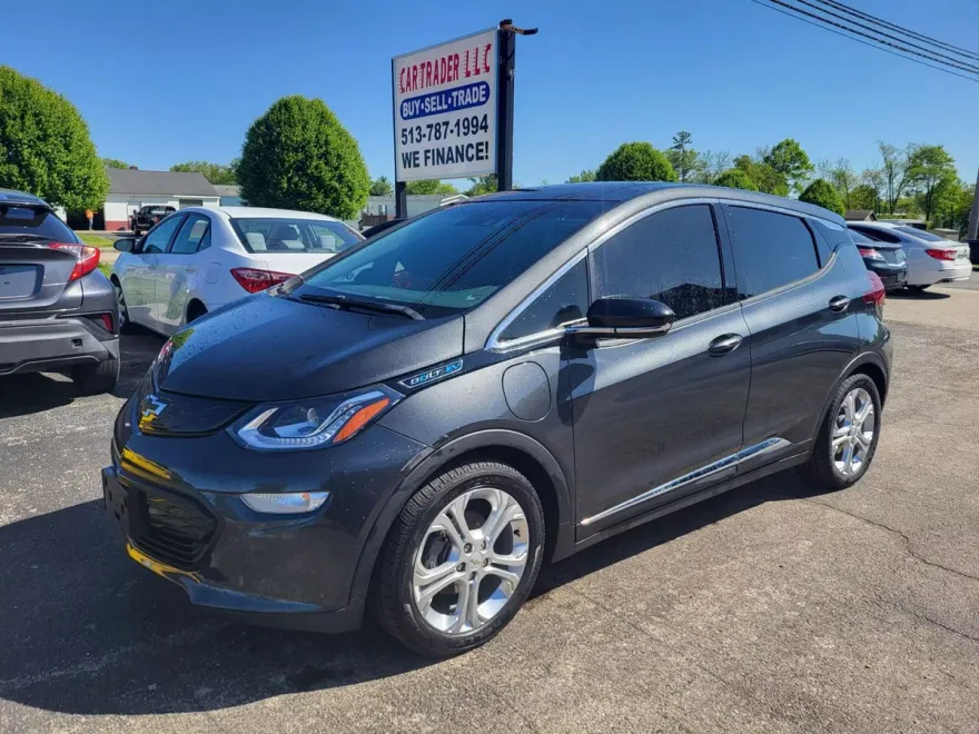 2020 Chevrolet Bolt EV photo 1