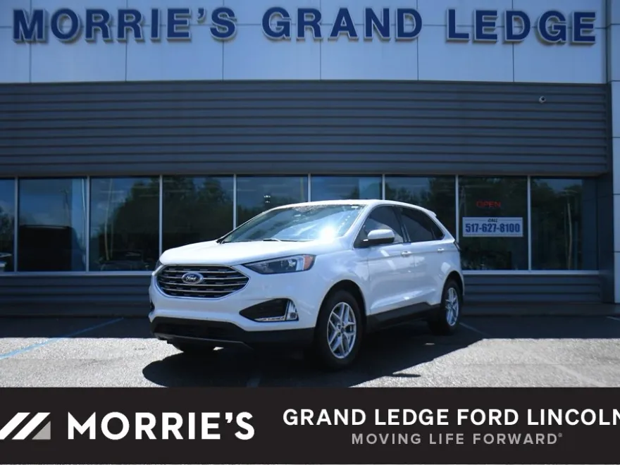 2022 Ford Edge SEL photo 1