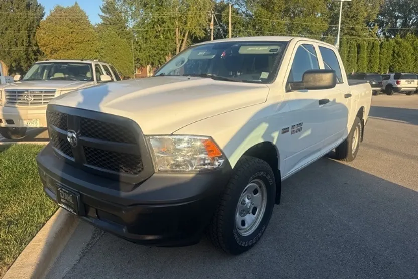 2016 Ram 1500 ST photo 1