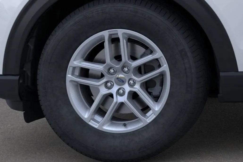 2025 Ford Explorer photo 1