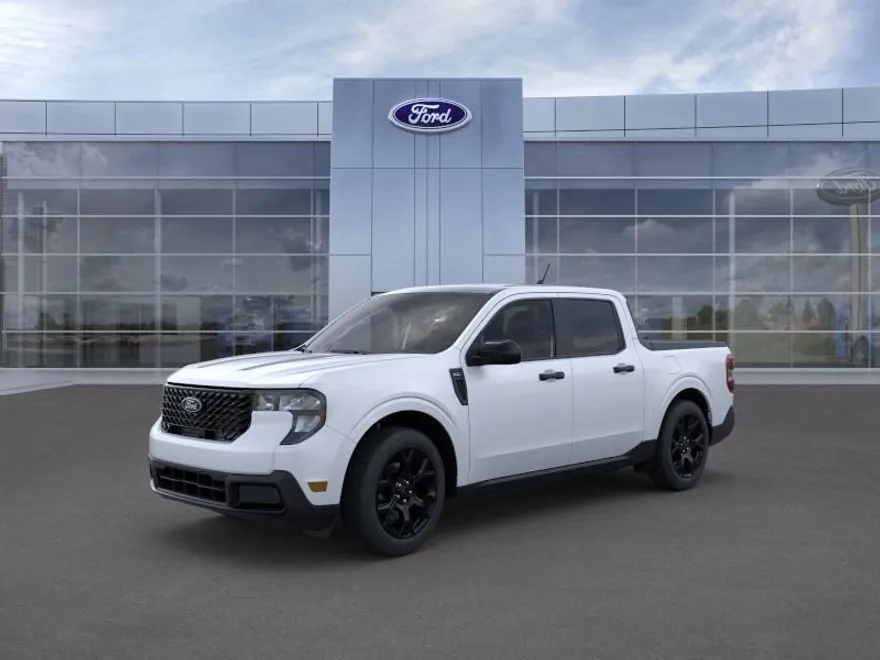 2025 Ford Maverick XLT photo 1
