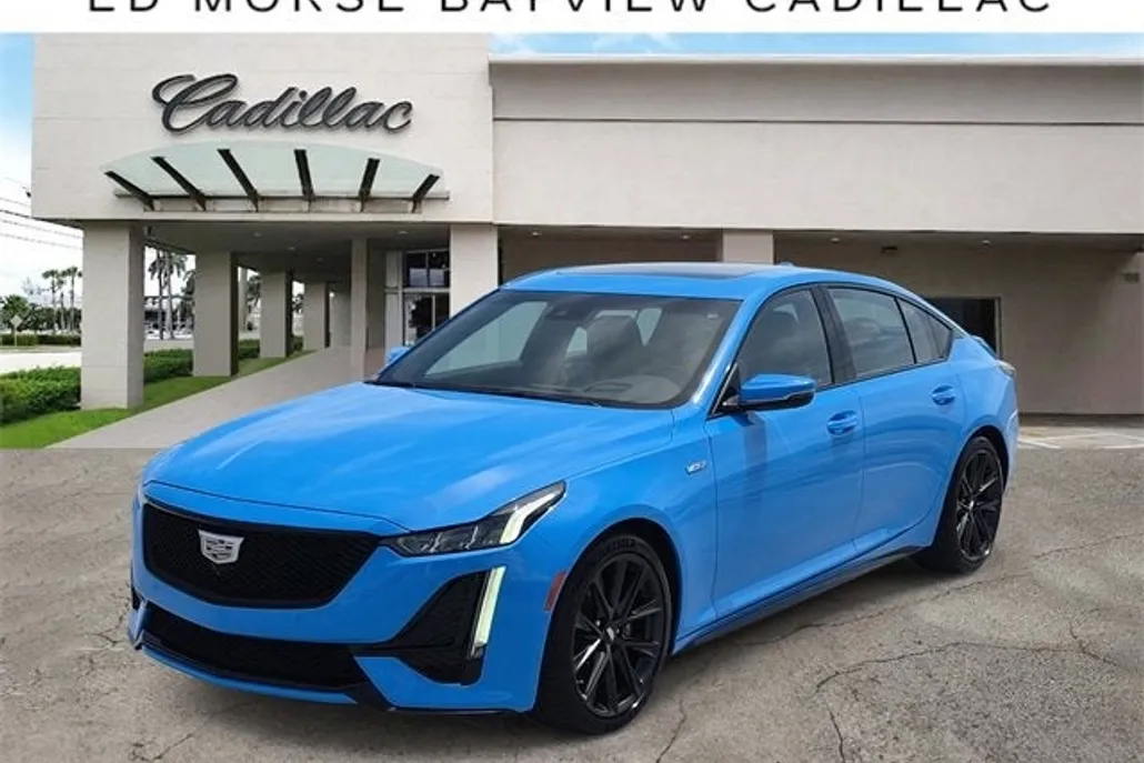 2023 Cadillac CT5 V photo 1