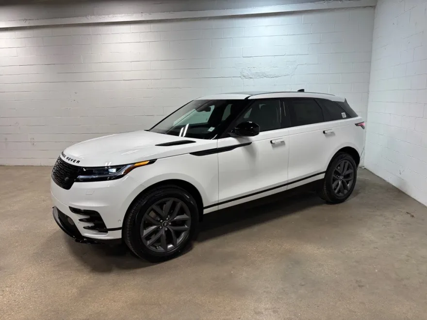 2026 Land Rover Range Rover Velar SE photo 1