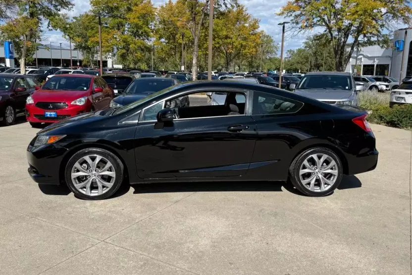 2012 Honda Civic Si photo 1