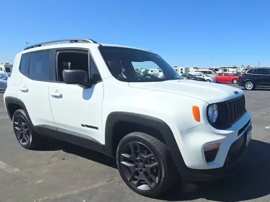 2021 Jeep Renegade 80th Anniversary Edition photo 1