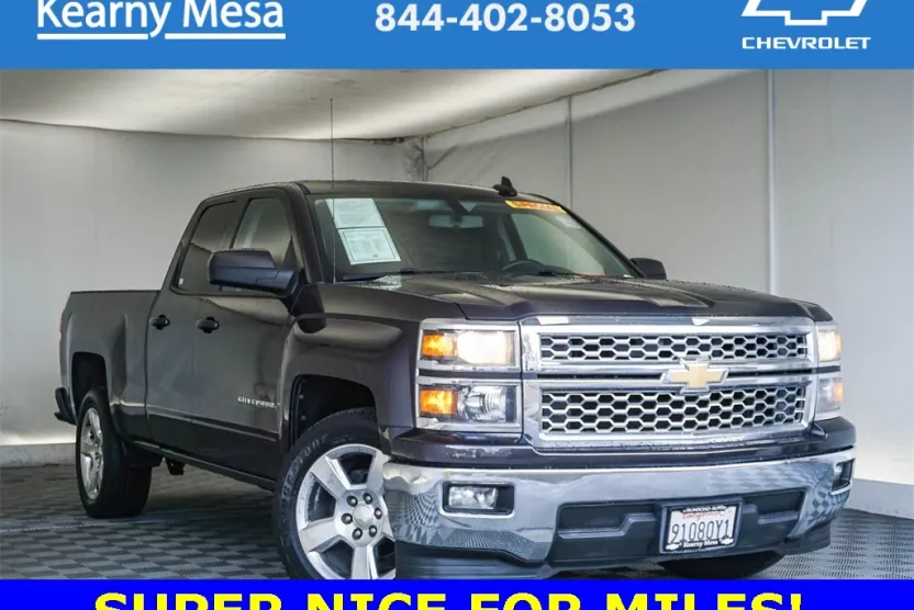2015 Chevrolet Silverado 1500 LT photo 1