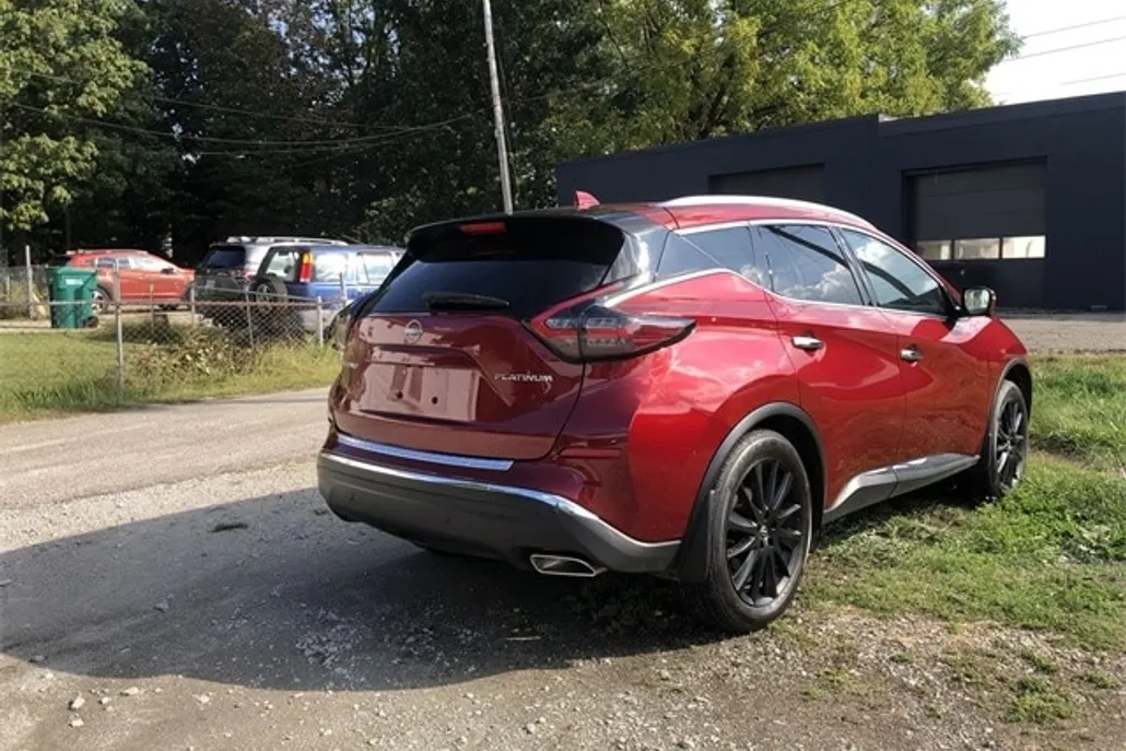2024 Nissan Murano Platinum photo 1
