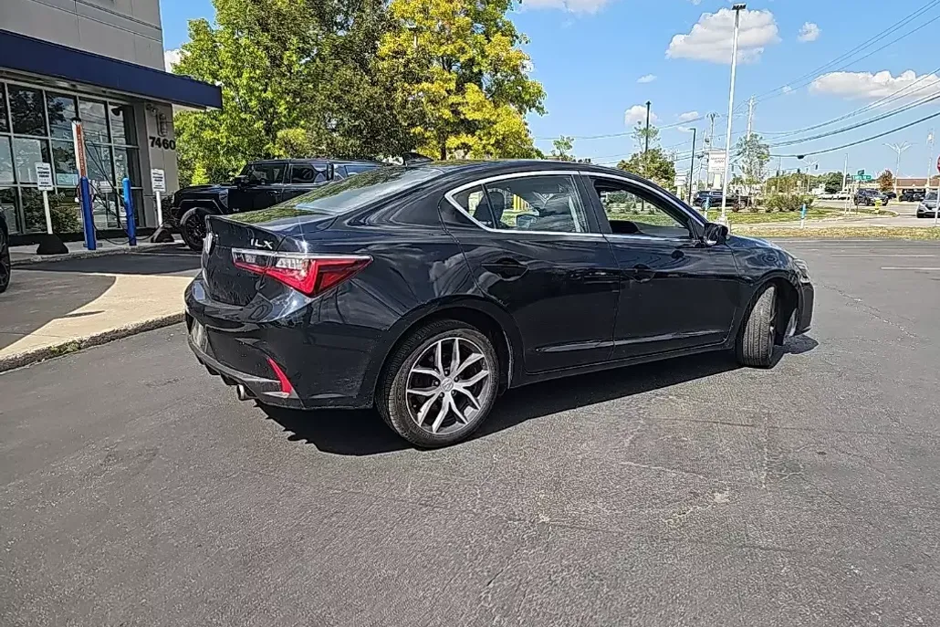 2019 Acura ILX Premium photo 1