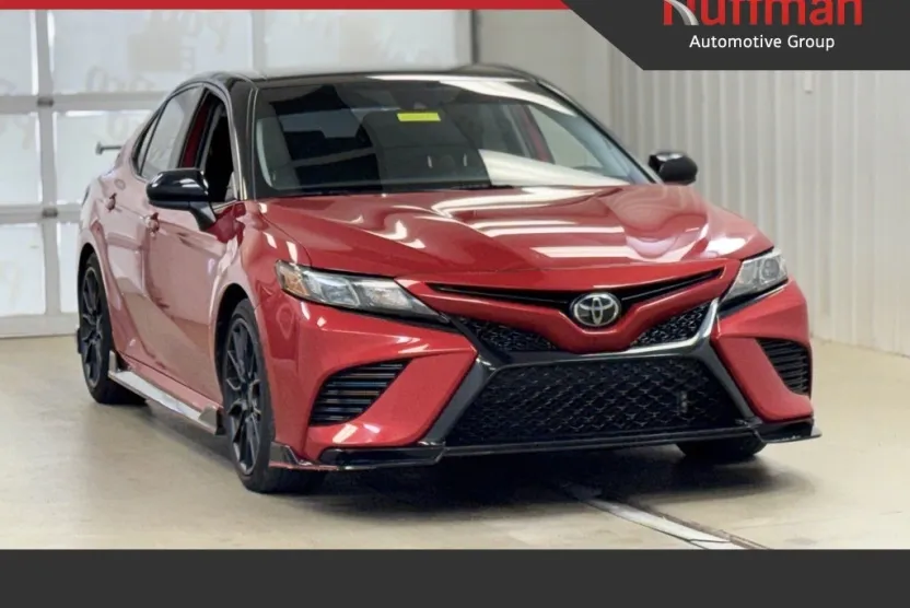 2020 Toyota Camry TRD V6 photo 1