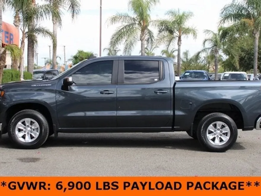 2021 Chevrolet Silverado 1500 LT photo 1